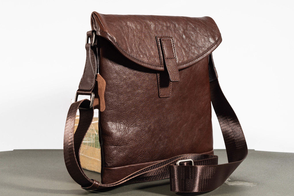 Túi da bò thật Berry & Ken - Limited edition MBM109