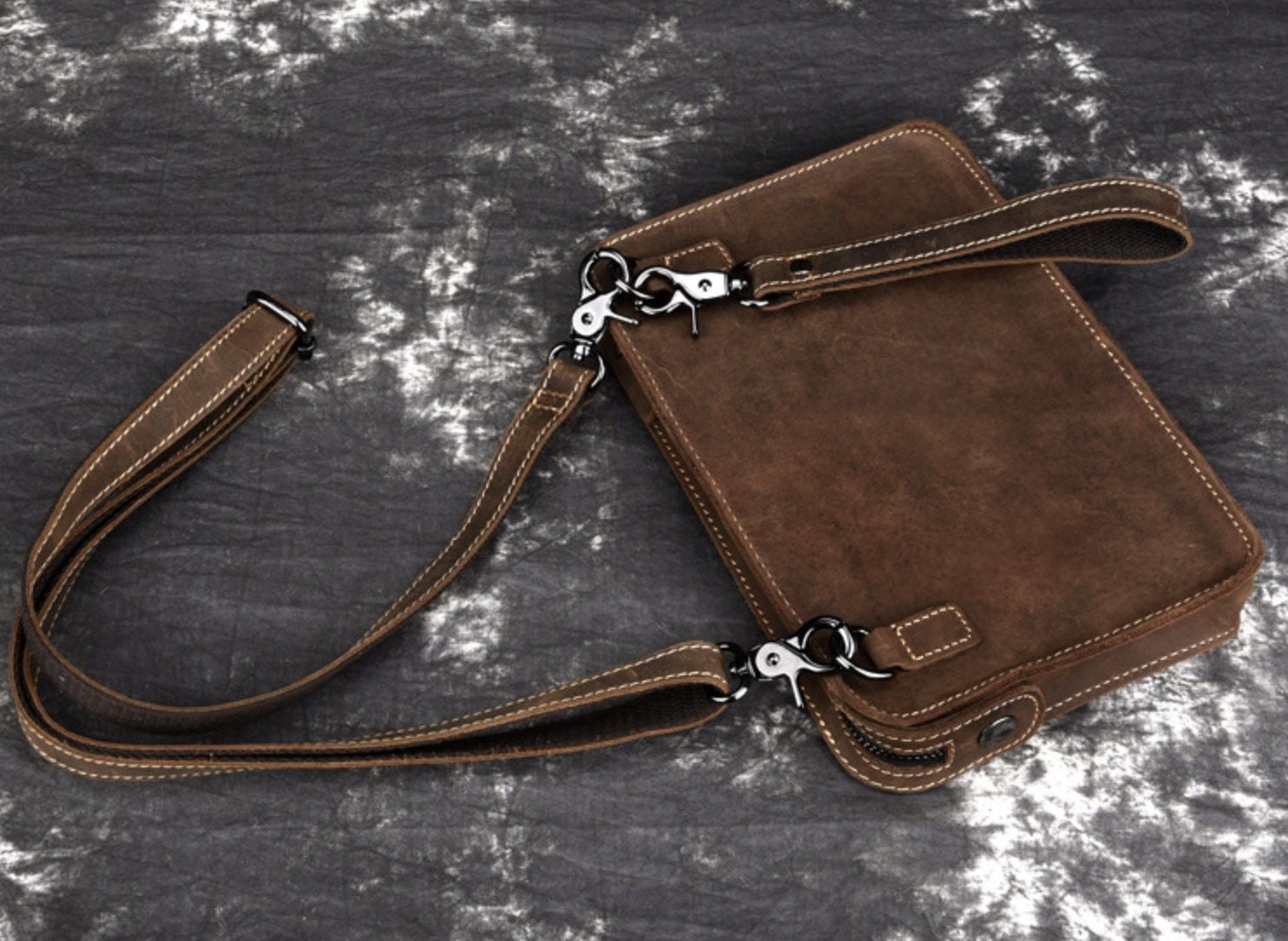 CLUTCH Cầm Tay & Đeo Chéo Da Thật RETRO SBM183