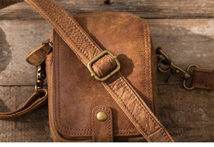 Túi da bò thật nhỏ gọn Berry & Ken RETRO - Classic edition SBM113